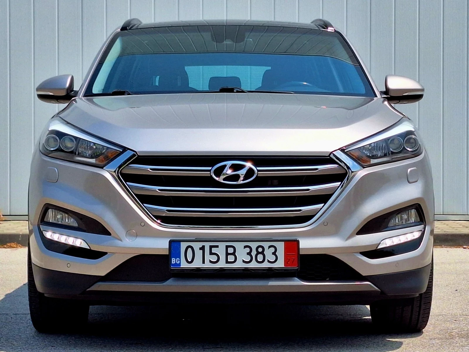 Hyundai Tucson PREMIUM 2.0CRDI185кс 4х4   СЕРВИЗНА ИСТОРИЯ , снимка 1