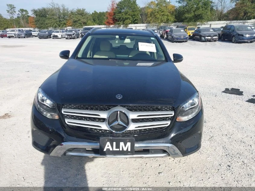 Mercedes-Benz GLC 300 * 4MATIC* Памет* Крайна цена, снимка 1