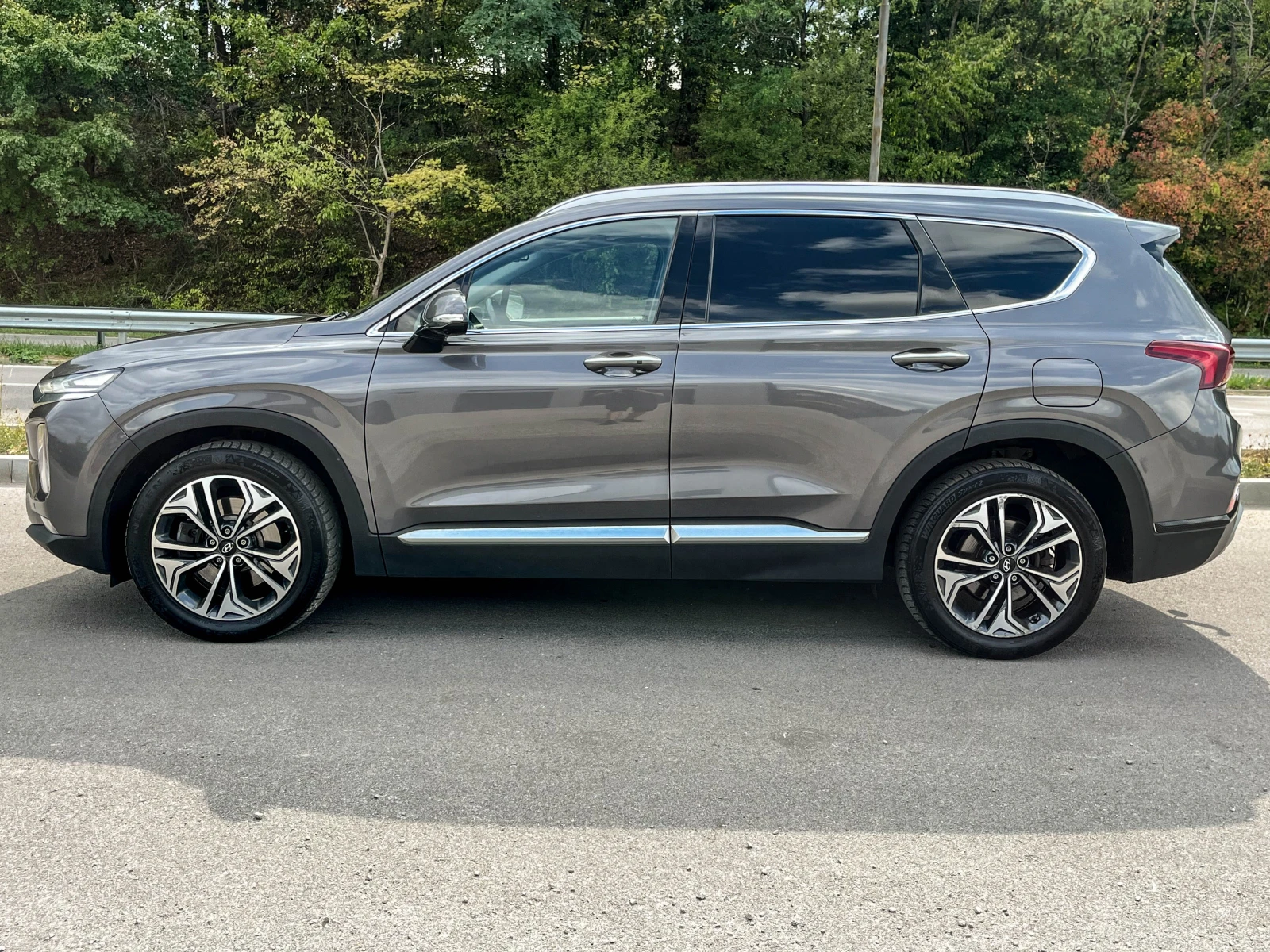 Hyundai Santa fe 2.2D* 4WD* FULL* РЕАЛНИ КИЛОМЕТРИ*  - изображение 4
