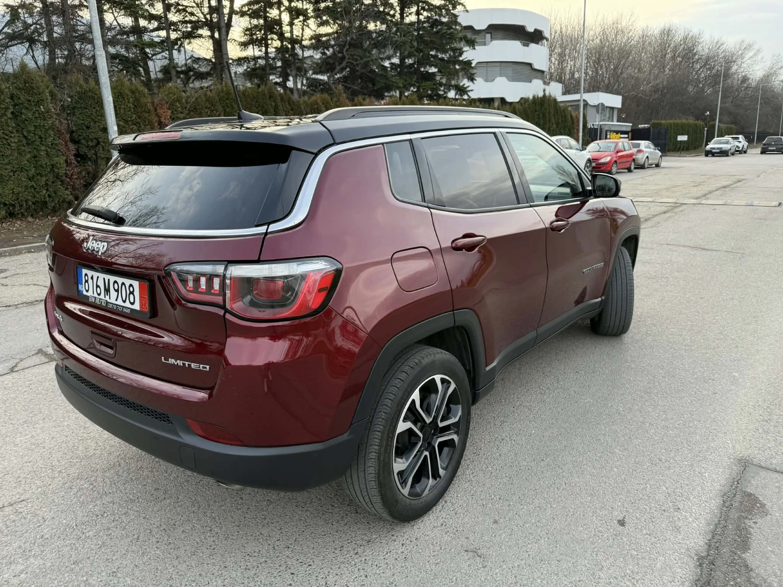 Jeep Compass Limited, снимка 3 - Автомобили и джипове - 53715314