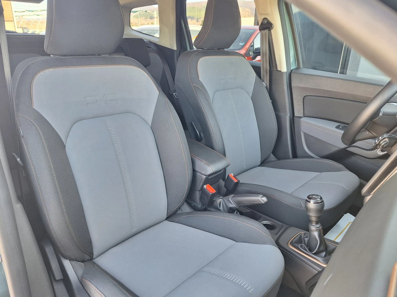 Dacia Duster 1.0ECO-G/ 100�.�. | Mobile.bg � ����������� 15