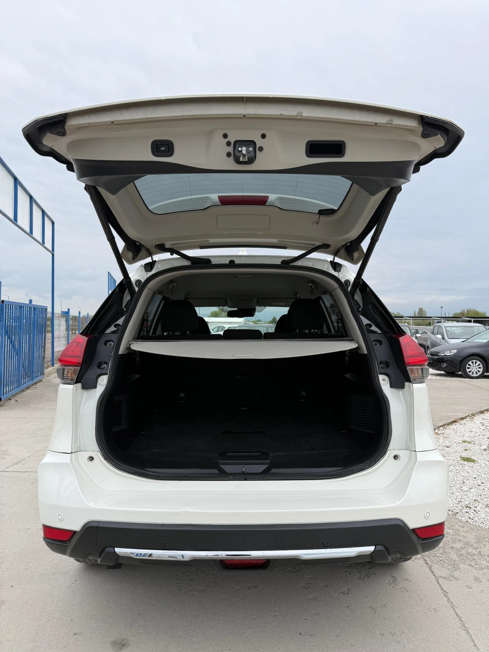 Nissan X-trail 1.6 dCI N-Connecta FACELIFT | Mobile.bg � ����������� 16