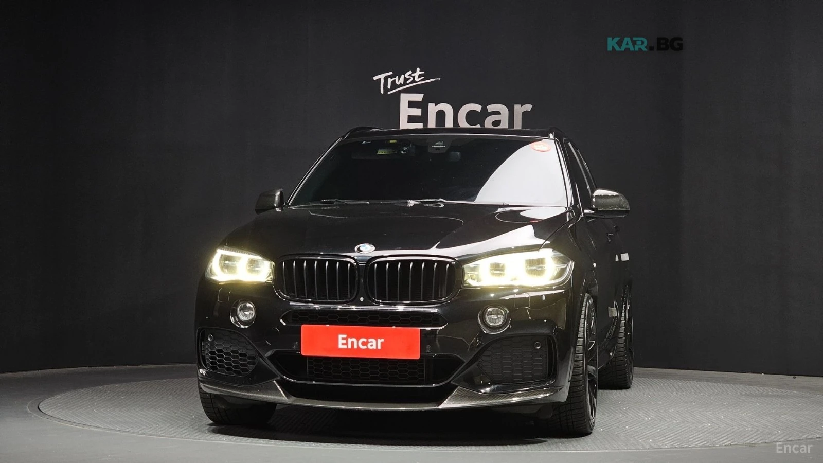 BMW X5 40D* XDRIVE* BLACK&WHITE* PANO* 360* HUD* ТЕГЛИЧ* , снимка 3 - Автомобили и джипове - 54905489
