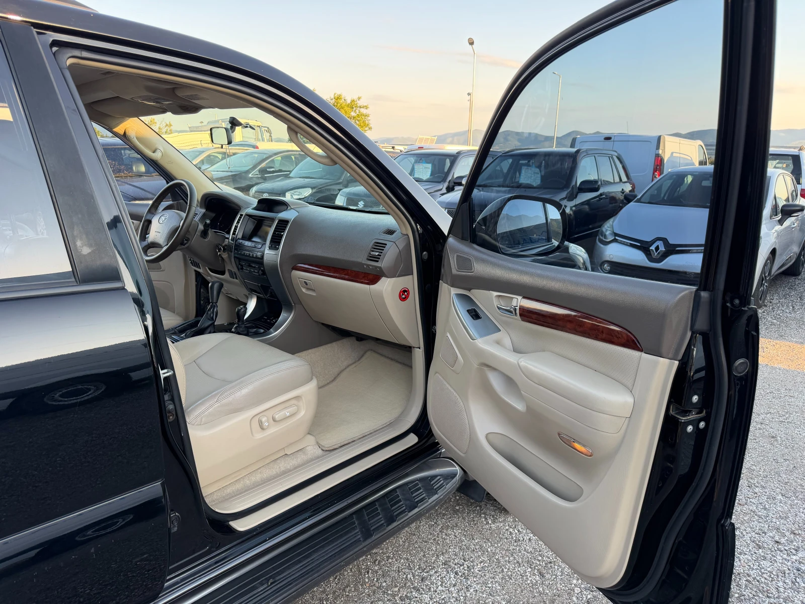 Toyota Land cruiser 4.0 LIMITED ГЪРЦИЯ, снимка 13 - Автомобили и джипове - 55254325