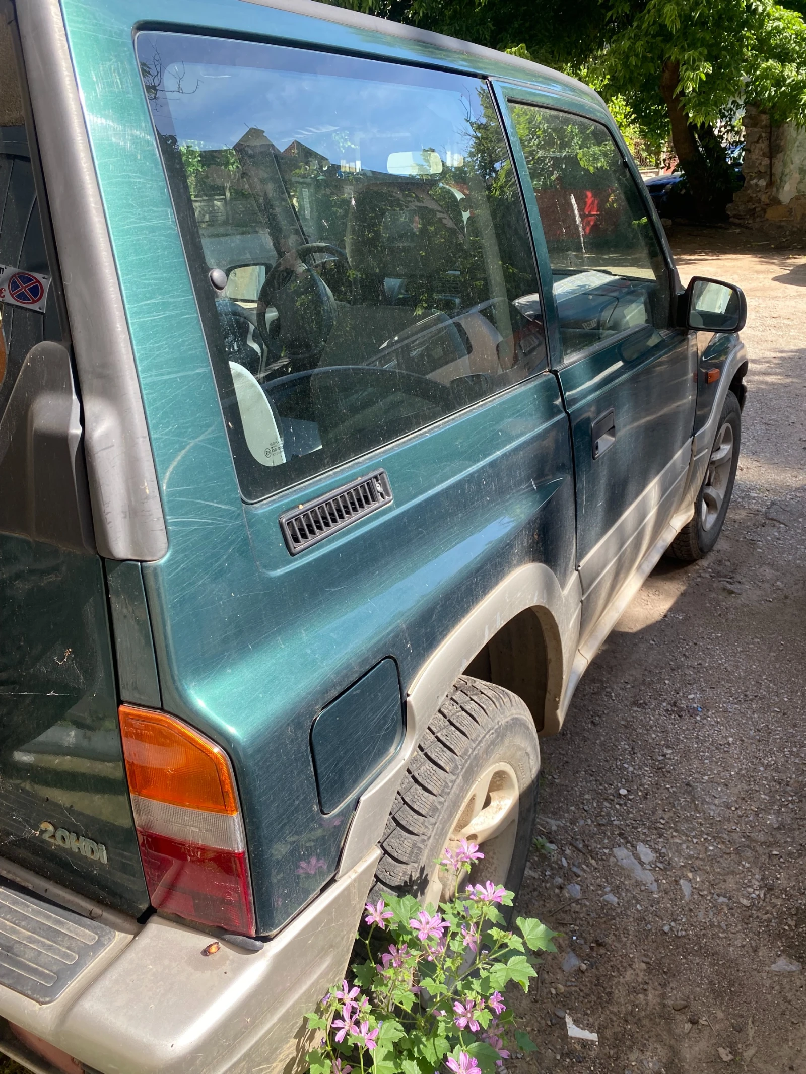 Suzuki Vitara 2.0HDI, снимка 11 - Автомобили и джипове - 55260466