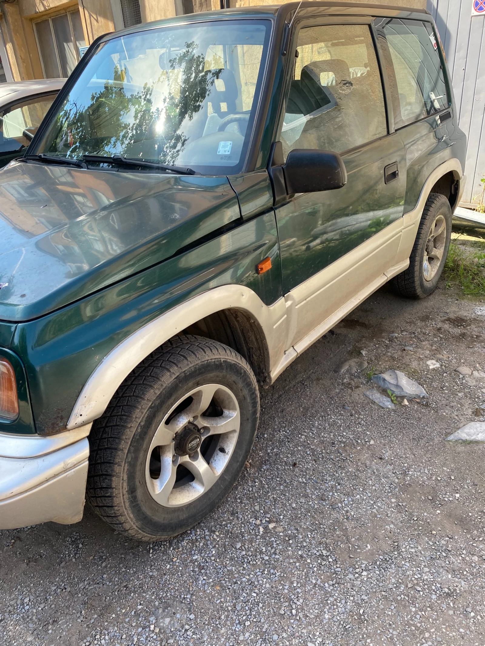 Suzuki Vitara 2.0HDI, снимка 4 - Автомобили и джипове - 55260466