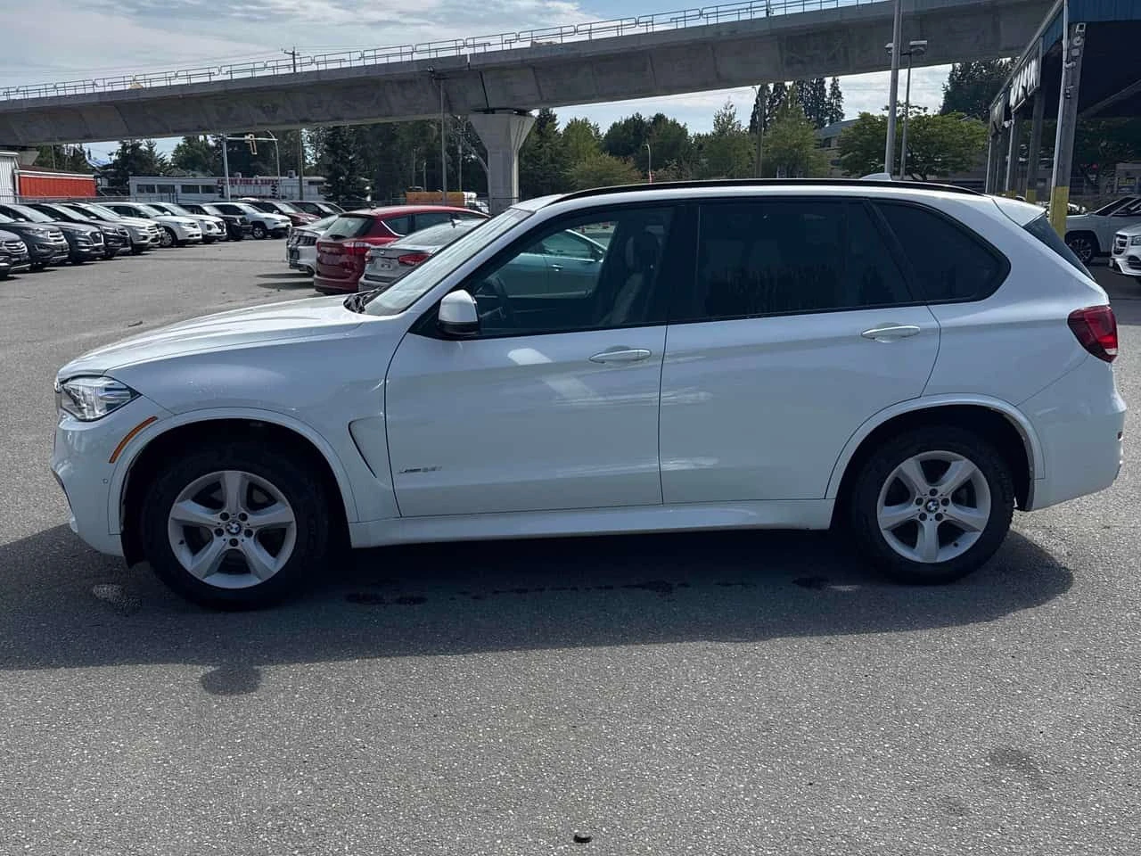 BMW X5 * xDrive35i * CARFAX * ОПЦИЯ ЗА ФИНАНСИРАНЕ, снимка 15 - Автомобили и джипове - 55684237