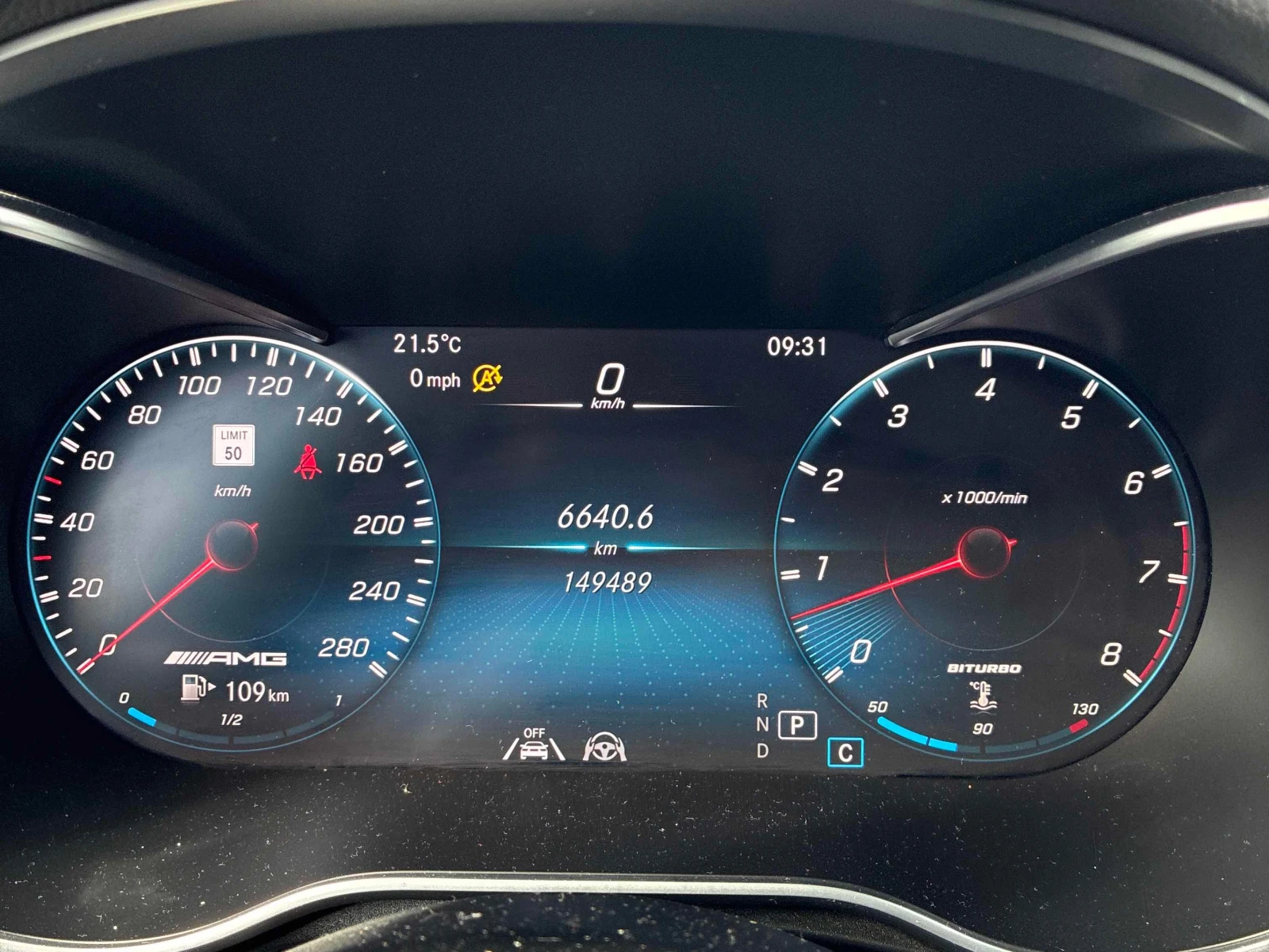 Mercedes-Benz GLC AMG 43  CARFAX, снимка 8 - Автомобили и джипове - 55958345