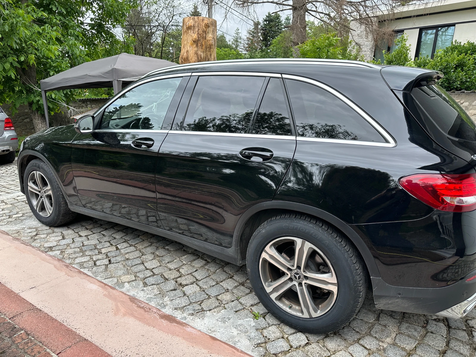 Mercedes-Benz GLC 220 4Matic Exclusive, снимка 5 - Автомобили и джипове - 56171903