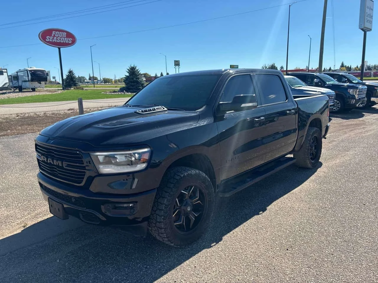 Dodge RAM 1500 / SPORT / ОБДУХВАНЕ / НАВИГАЦИЯ / КОЖЕН САЛОН