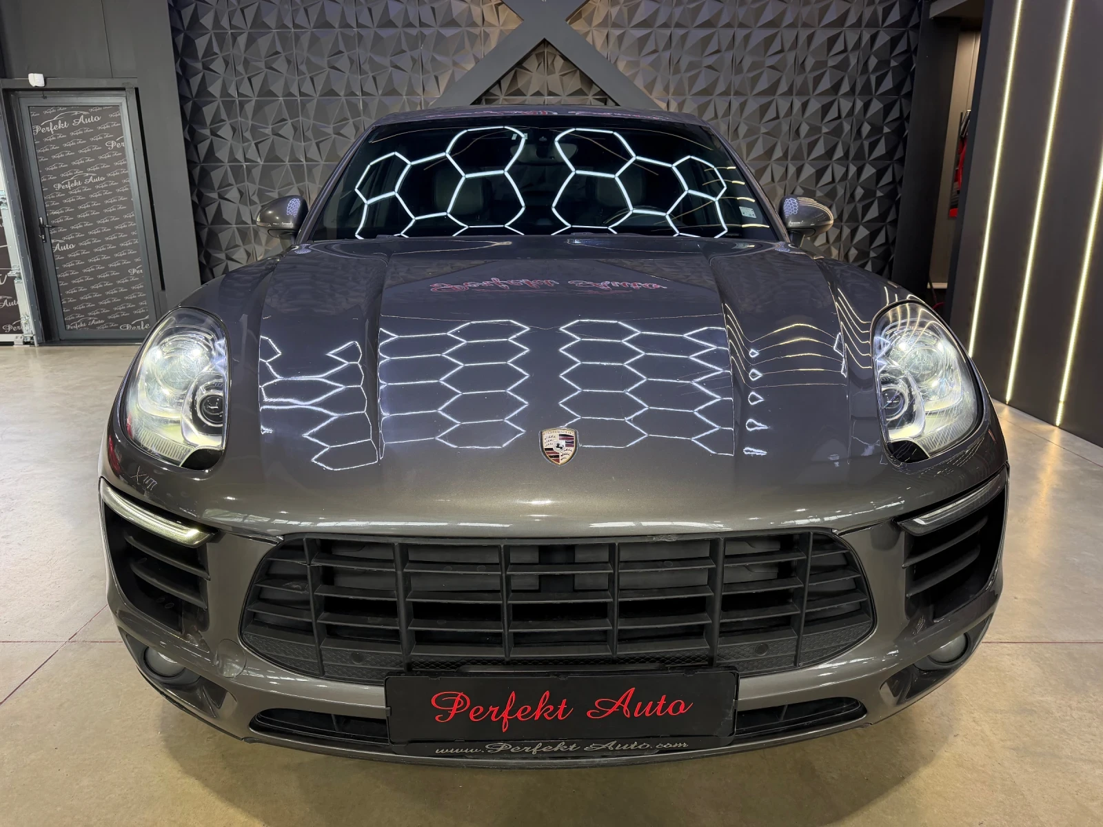 Porsche Macan S * FULL ЕКСТРИ * BOSE * ПАНОРАМА * , снимка 2 - Автомобили и джипове - 56250994