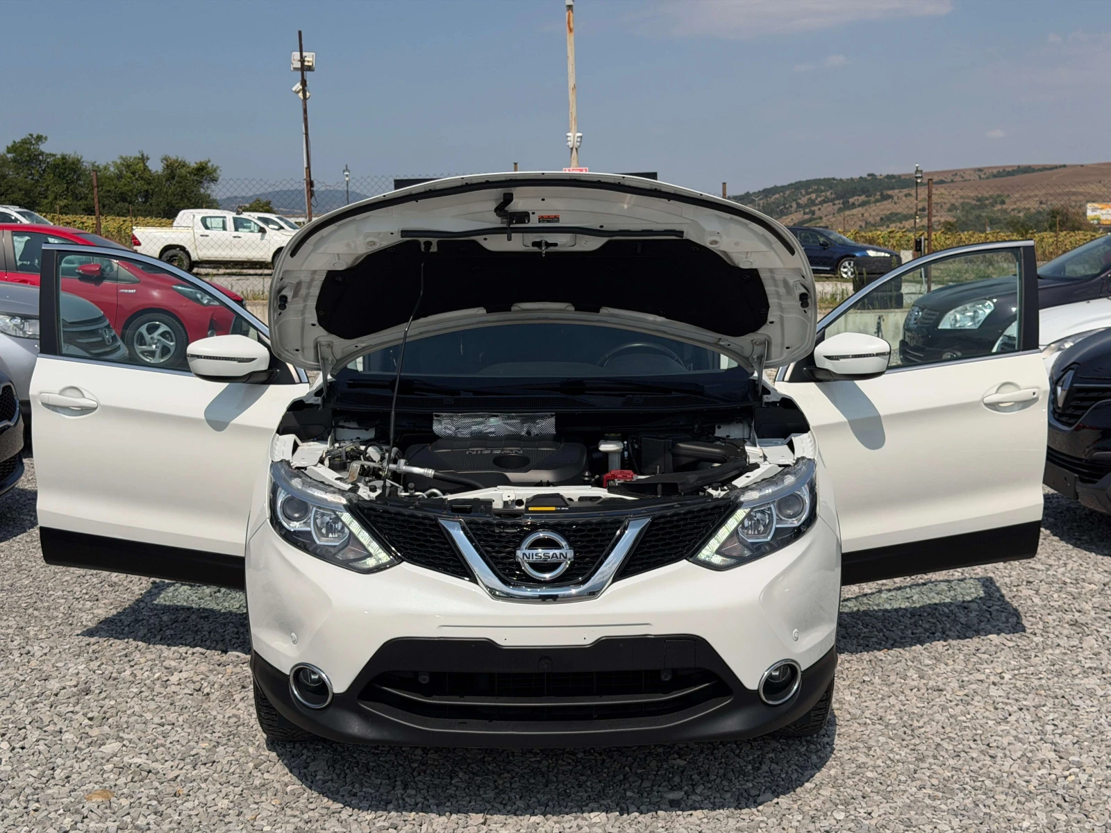 Nissan Qashqai 1.5dCi E6 / ������ �� / 1 - ����������/ ��� ����� | Mobile.bg � ����������� 11