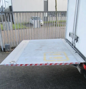 Iveco 35c18 3.0* HI-MATIC* ХЛАДИЛЕН-25* БОРД+ ВРАТИ* ТОК* КЛИМ, снимка 7