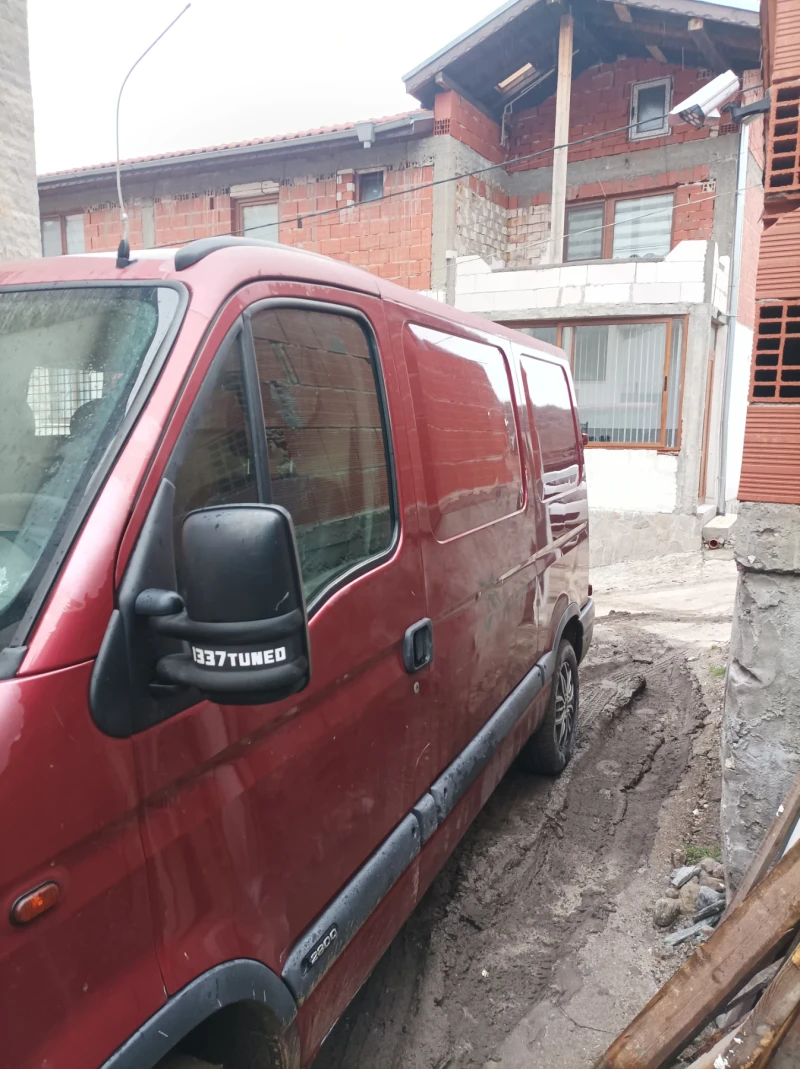 Opel Movano 2.8, снимка 11 - Бусове и автобуси - 53295615