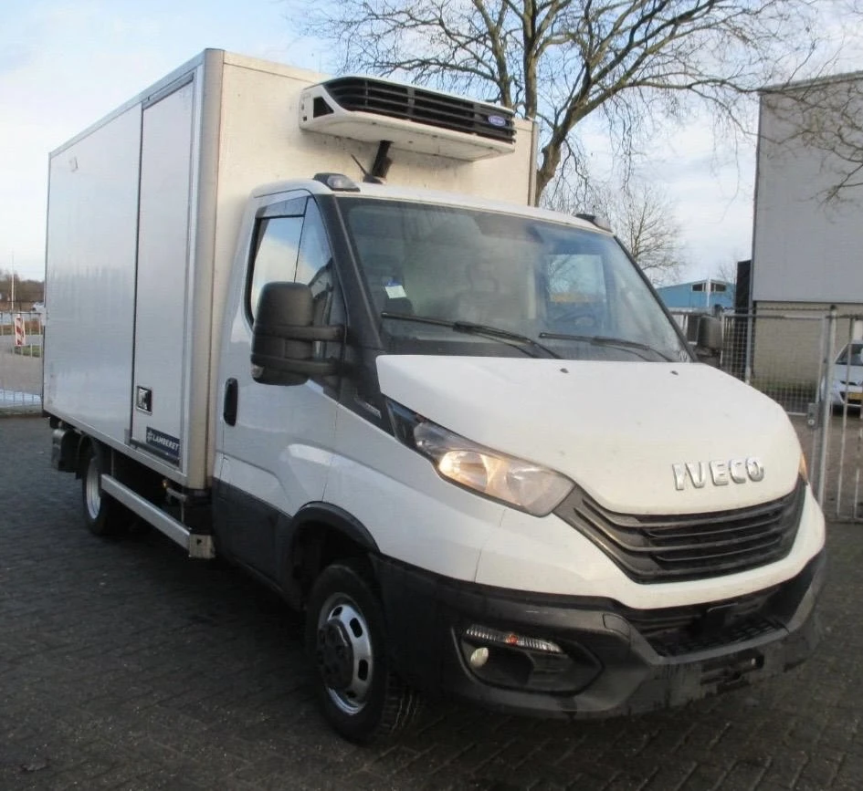 Iveco 35c18 3.0* HI-MATIC* ХЛАДИЛЕН-25* БОРД+ ВРАТИ* ТОК* КЛИМ, снимка 1