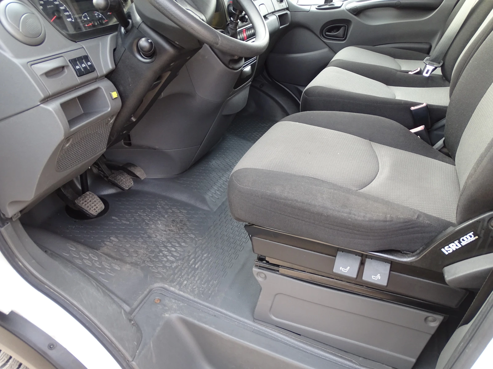 Iveco 35s15 * * * 104 476 km * * *  ШЕРКОМ* * * 3.0 HPI, снимка 14 - Бусове и автобуси - 53616965