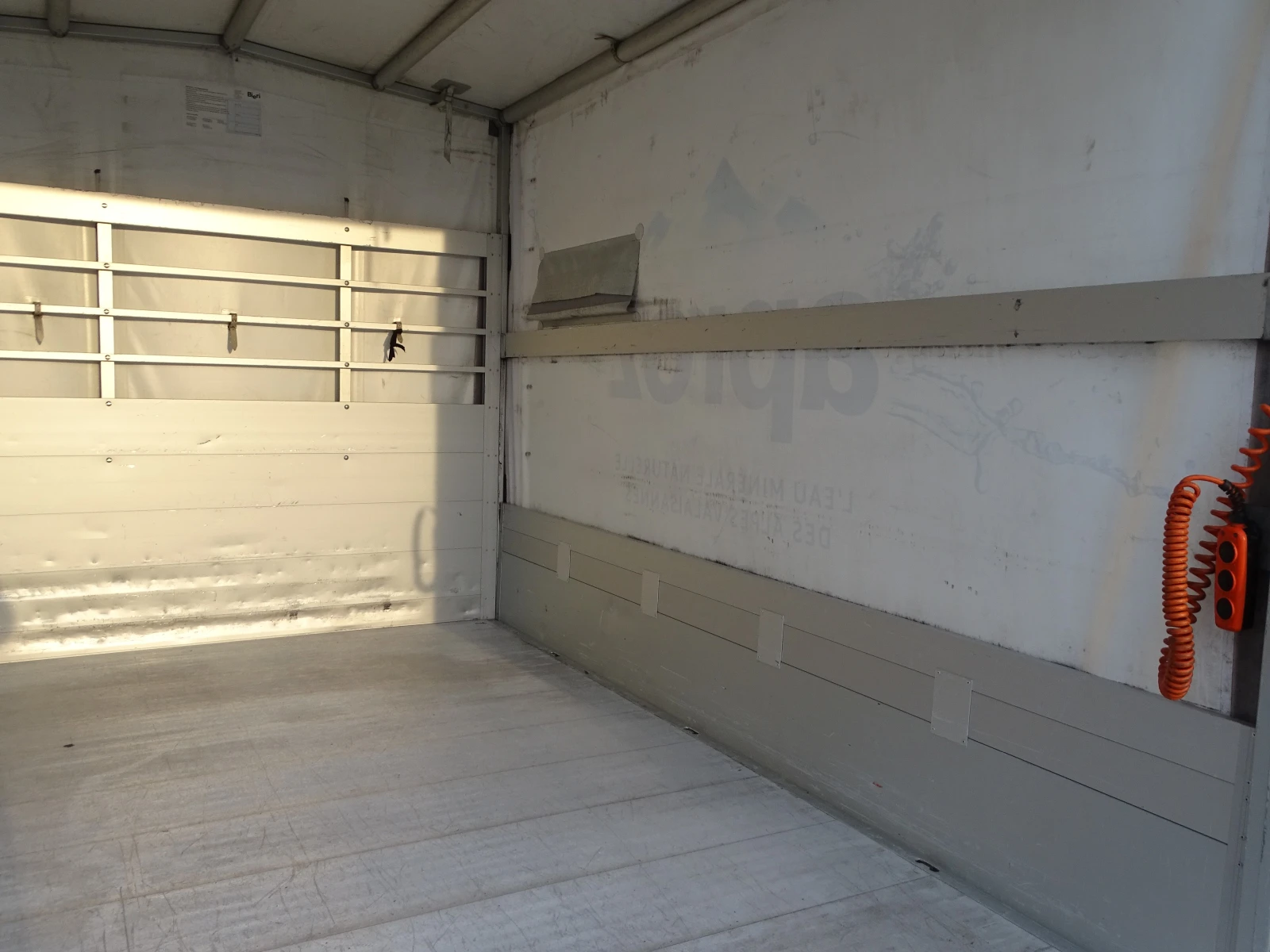 Iveco 35s15 * * * 104 476 km * * *  ШЕРКОМ* * * 3.0 HPI, снимка 12 - Бусове и автобуси - 53616965