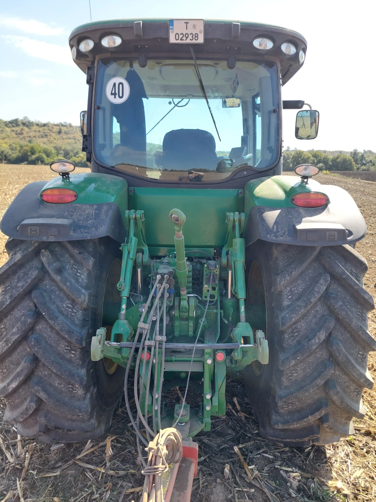 Трактор John Deere 8260R - изображение 4