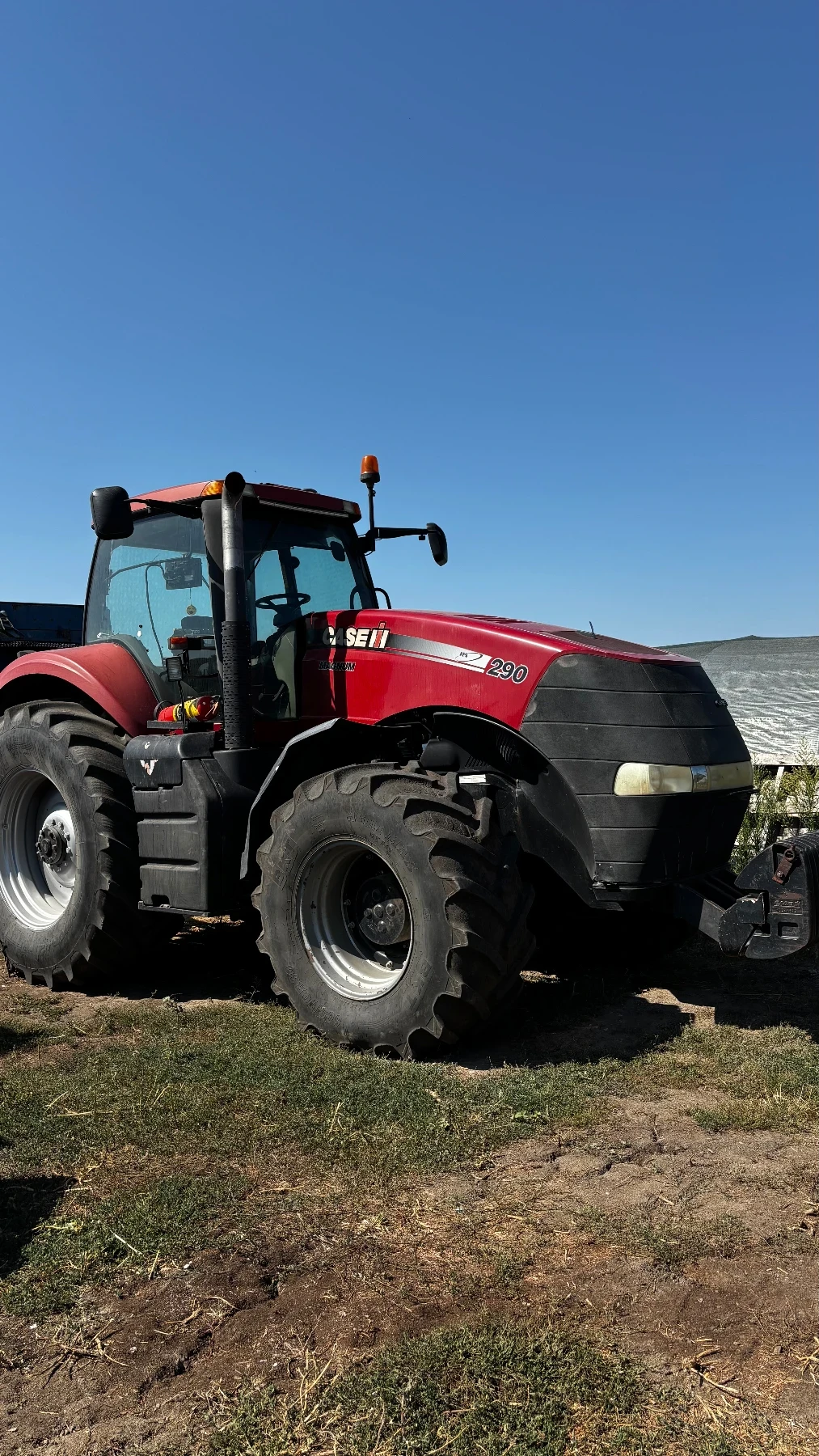 Трактор CASE IH MAGNUM 290