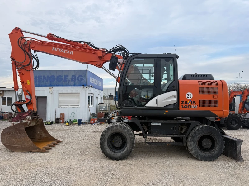 Багер Hitachi ZX 140W-5B