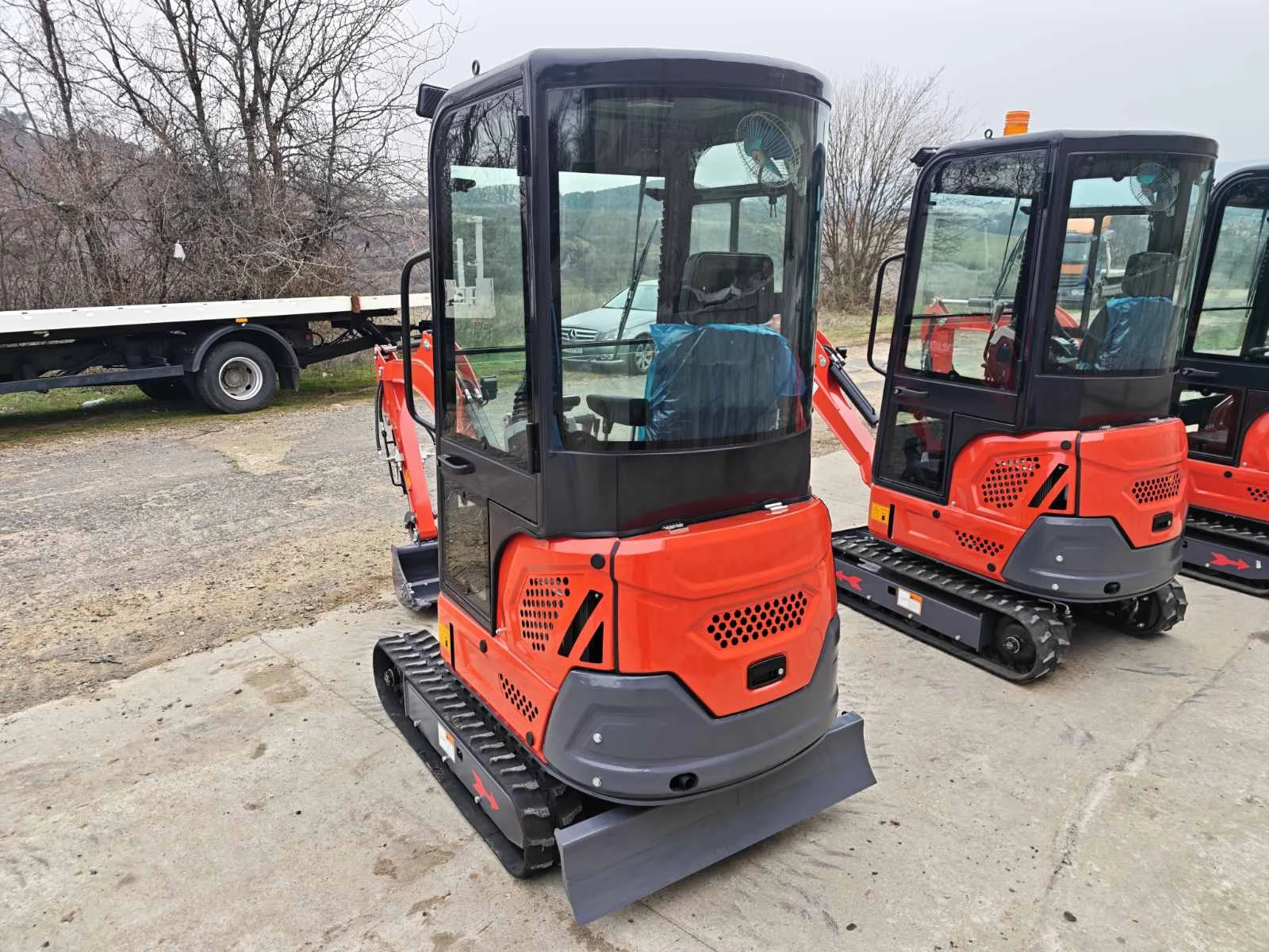 ����� Kobelco 2 TON �����  ��� 3 ��������� | Mobile.bg � ����������� 6