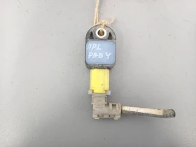 Краш сензор преден ляв Тойота Рав4 2.2д (н)