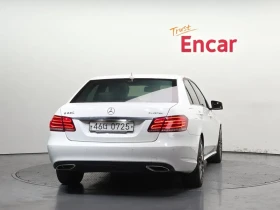 Mercedes-Benz E 220, снимка 4