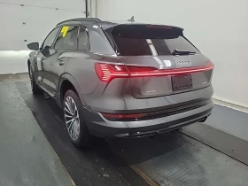 Audi E-Tron PROGRESSIV / CARFAX / CAMERA / АВТОКРЕДИТ , снимка 4