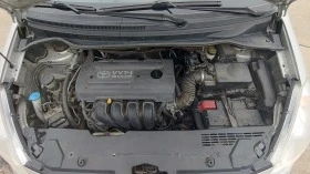 Toyota Corolla verso 1.8 VVTI, снимка 12 - Автомобили и джипове - 44940210