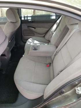 Honda Civic 1.8 седан - 7500 лв. - 64943983 9