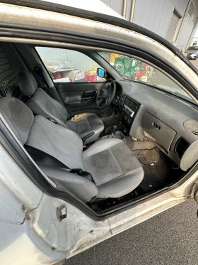 Seat Inka - 800 € / 1564.66 лв. - 29587506 6