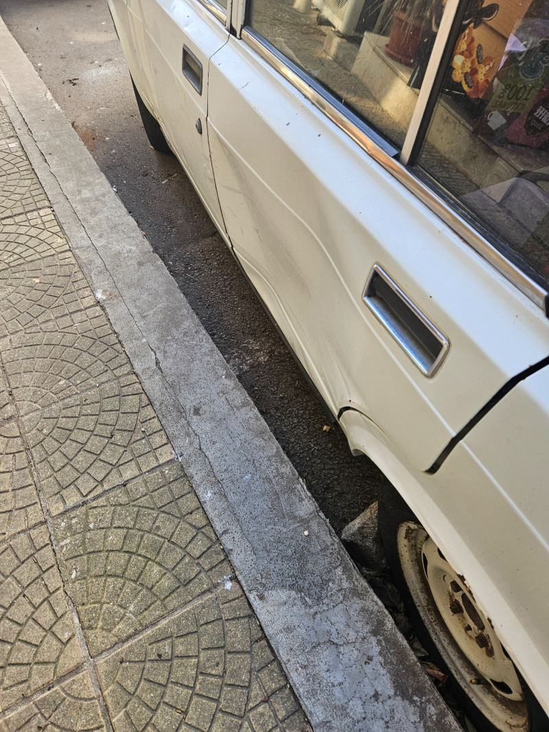 Lada 2107, снимка 6 - Автомобили и джипове - 46111012