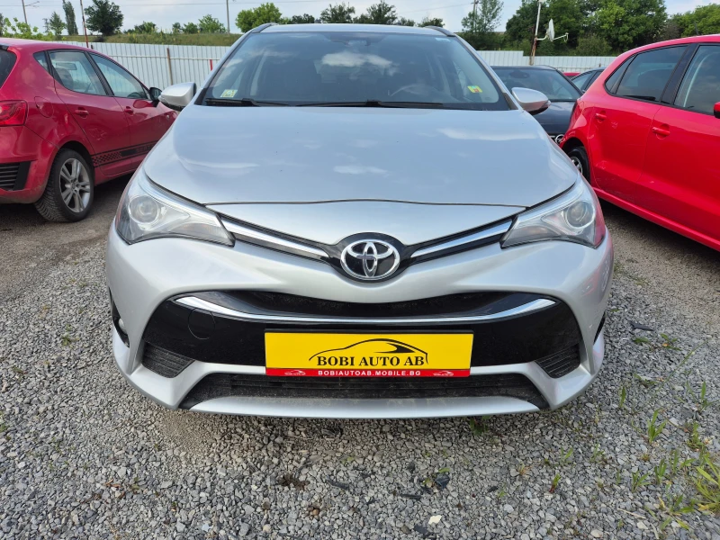 Toyota Avensis 2.0 D-4D/LED/NAVI/KEYLESS/GERMANY  