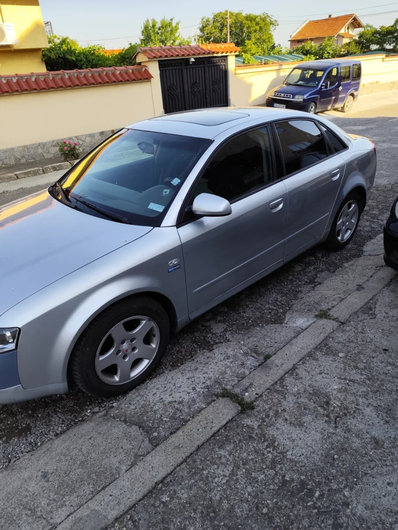 Audi A4, снимка 2 - Автомобили и джипове - 48367751