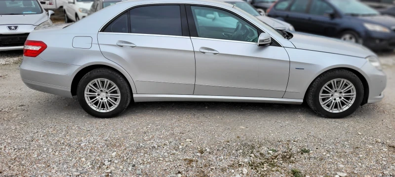 Mercedes-Benz E 350, снимка 3 - Автомобили и джипове - 48233777