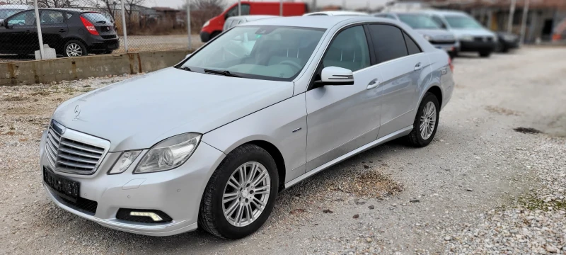 Mercedes-Benz E 350, снимка 8 - Автомобили и джипове - 48233777