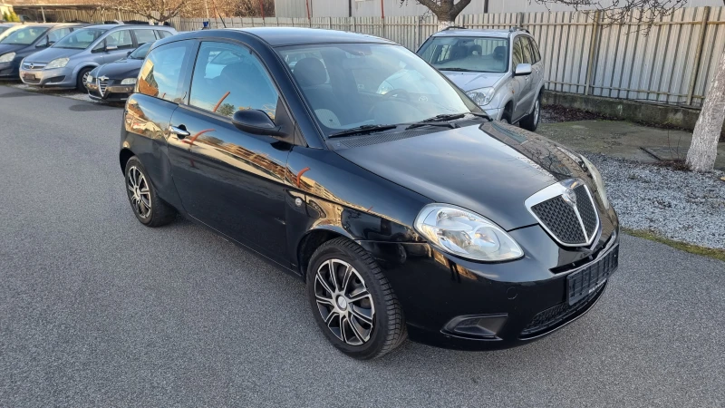 Lancia Ypsilon 1.2iGAS Euro4, снимка 4 - Автомобили и джипове - 48399577