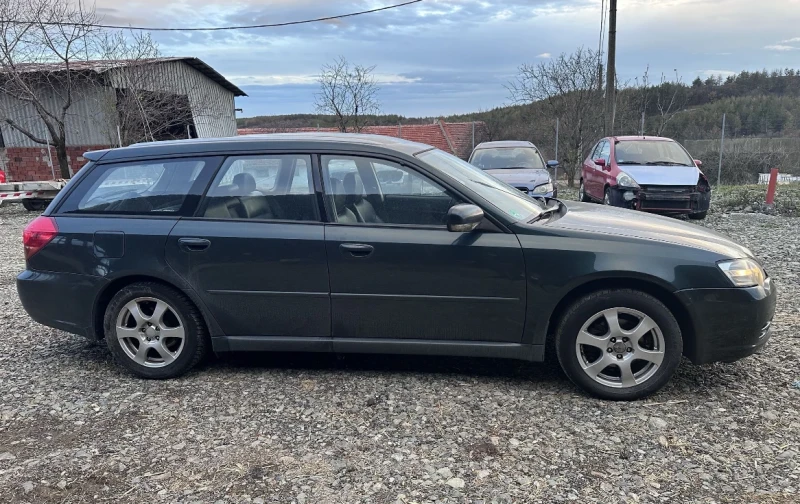 Subaru Legacy 2.0R Автоматик , снимка 4 - Автомобили и джипове - 49456252