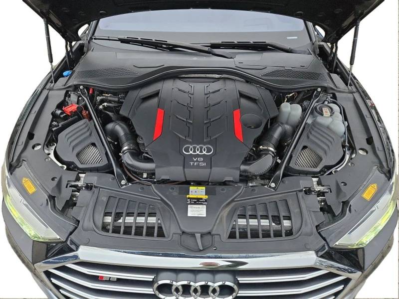Audi S8 4.0TFSI/571HP/PANO/LASER/B&O/HUD/360/307vpr, снимка 3 - Автомобили и джипове - 50036545
