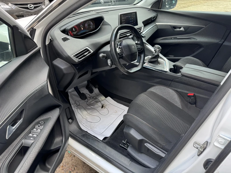 Peugeot 3008 1.5 BlueHDI-131-2019-NAVI-6ск, снимка 11 - Автомобили и джипове - 50496477