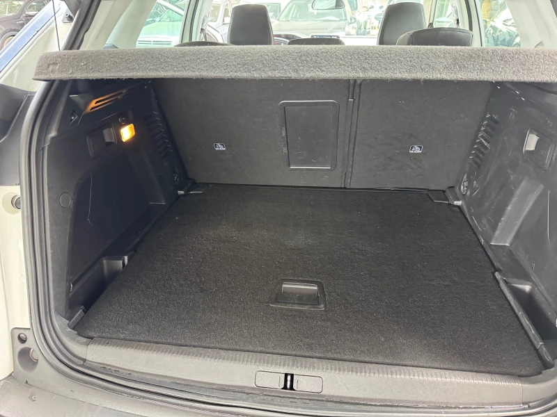 Peugeot 3008 1.5 BlueHDI-131-2019-NAVI-6ск, снимка 10 - Автомобили и джипове - 50496477