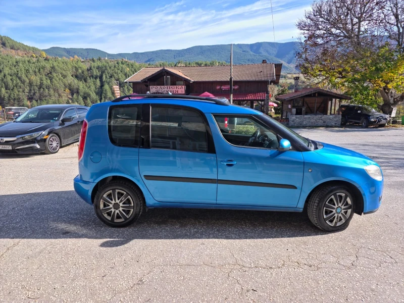 Skoda Roomster Panorama Sport, снимка 2 - Автомобили и джипове - 52429870