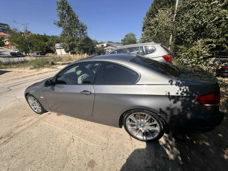 BMW 320, снимка 4 - Автомобили и джипове - 52593686