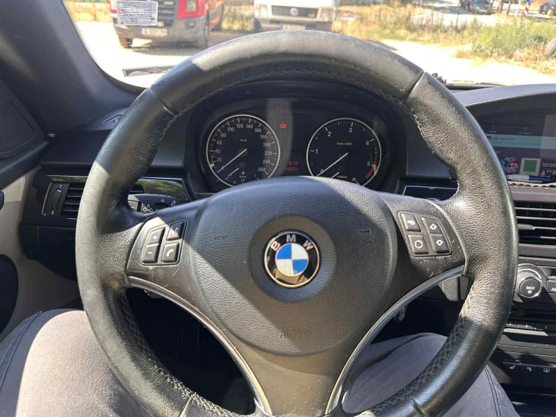 BMW 320, снимка 9 - Автомобили и джипове - 52593686