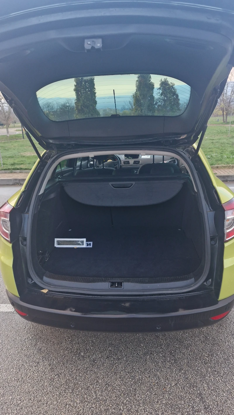 Renault Megane, снимка 4 - Автомобили и джипове - 52641665