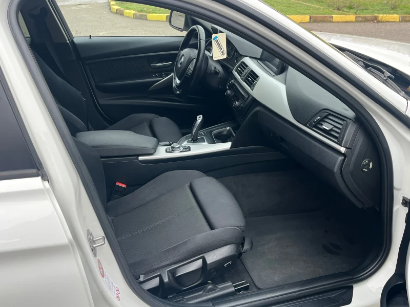 BMW 320 D 184k.c, снимка 12 - Автомобили и джипове - 52724262