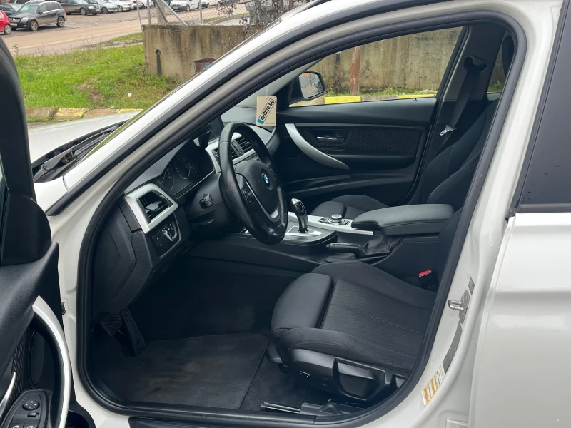 BMW 320 D 184k.c, снимка 9 - Автомобили и джипове - 52724262