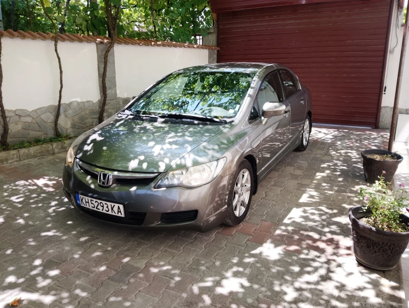 Honda Civic 1.8 седан - 7500 лв. - 64943983 1