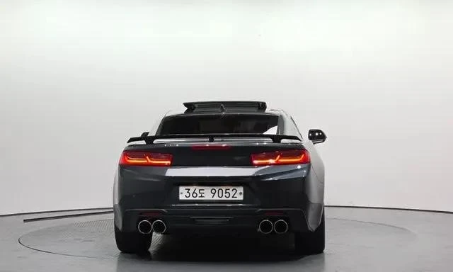 Chevrolet Camaro 6.2 SS V8 - изображение 4