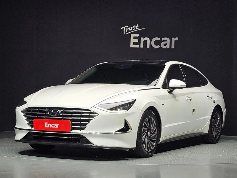 Hyundai Sonata Inspiration| 193к.с.